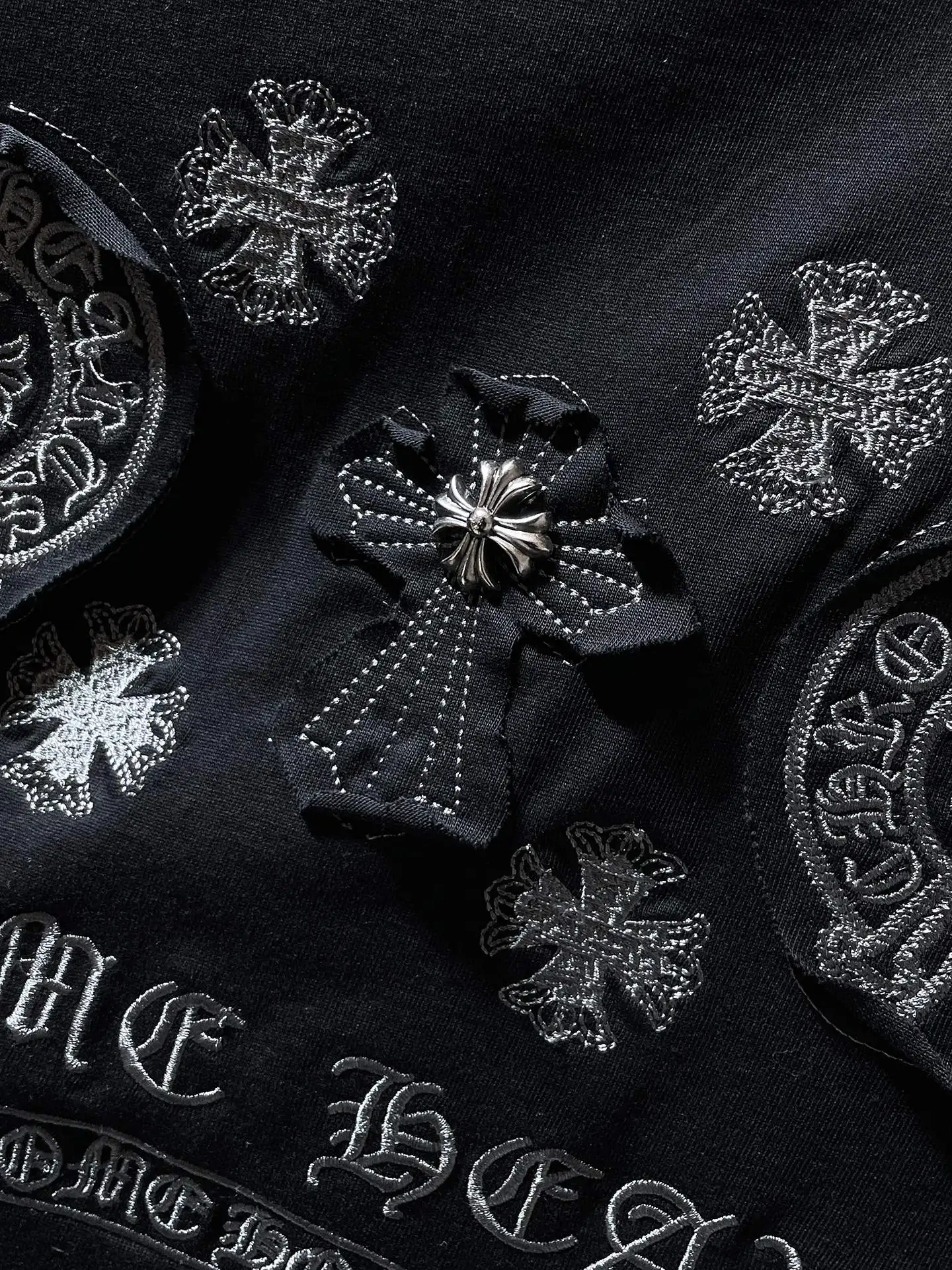 Embroidered Logo Cotton T-Shirt D6815411 — view 5