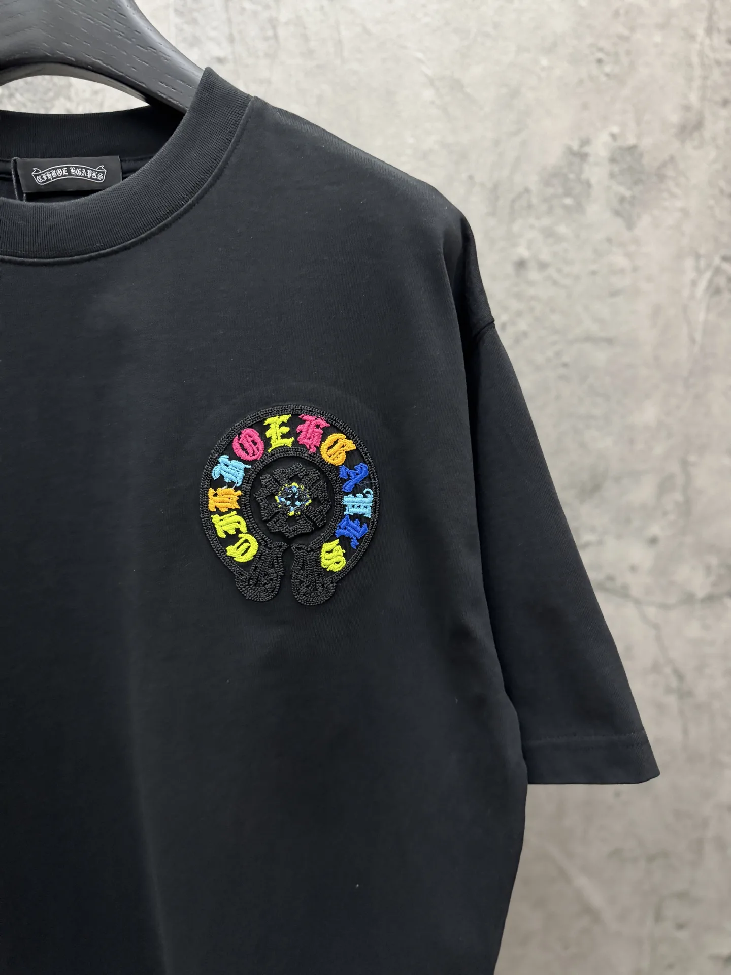 Embroidered Horseshoe Logo Cotton T-Shirt D7815417 — view 5