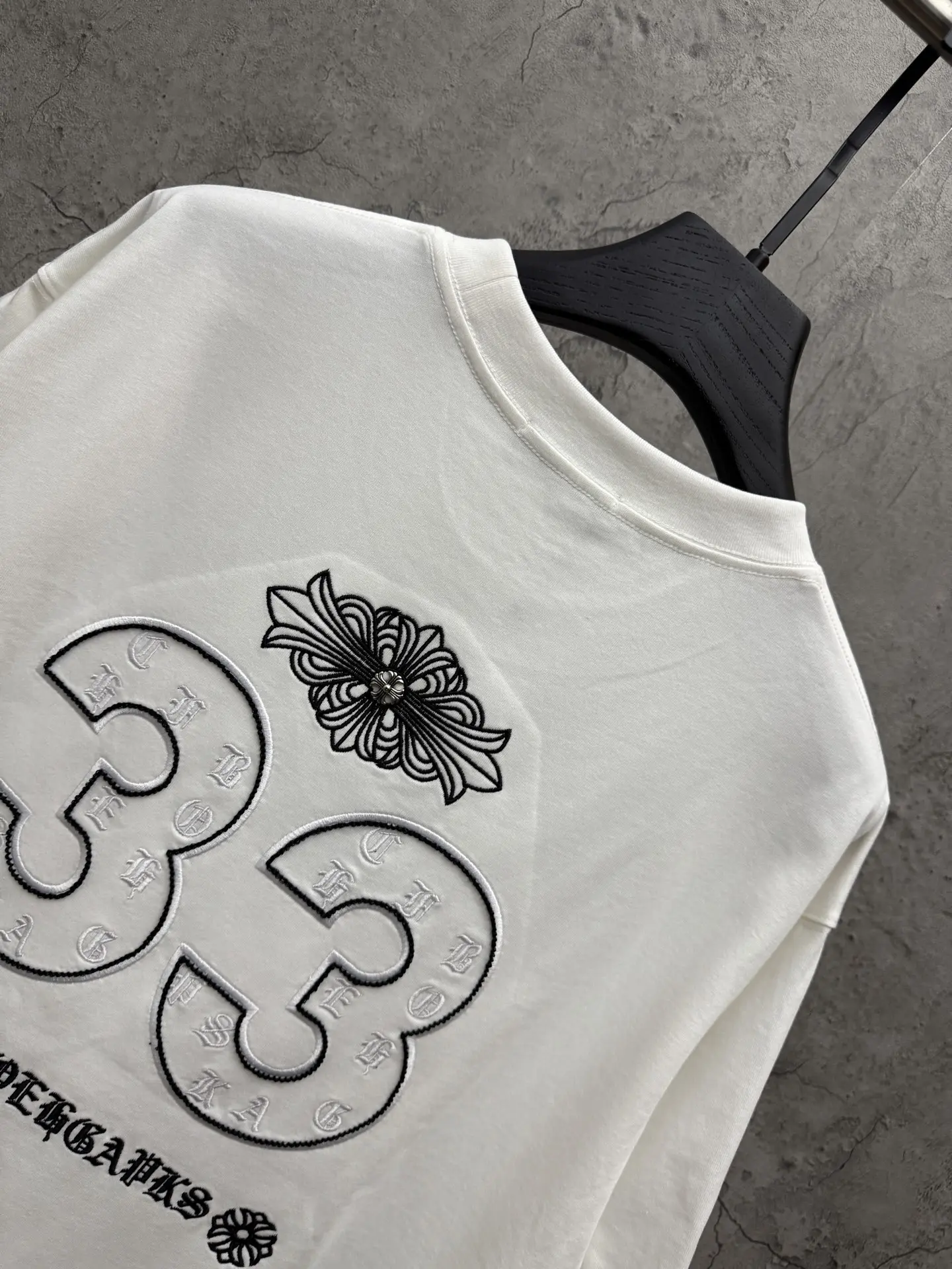 Embroidered Logo Cotton T-Shirt D6815415 — view 6