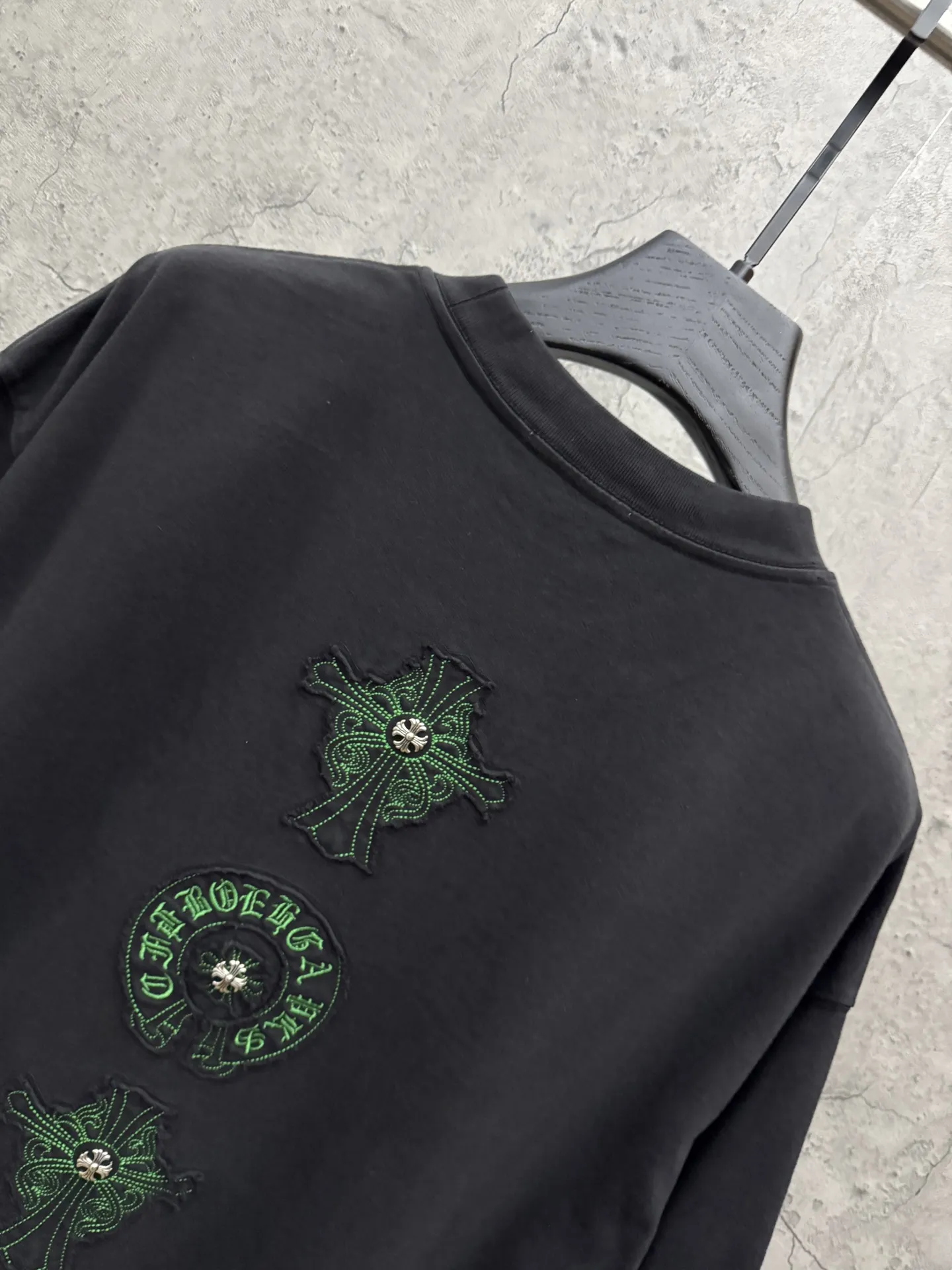 Embroidered Patch Cotton T-Shirt D6515414 — view 4