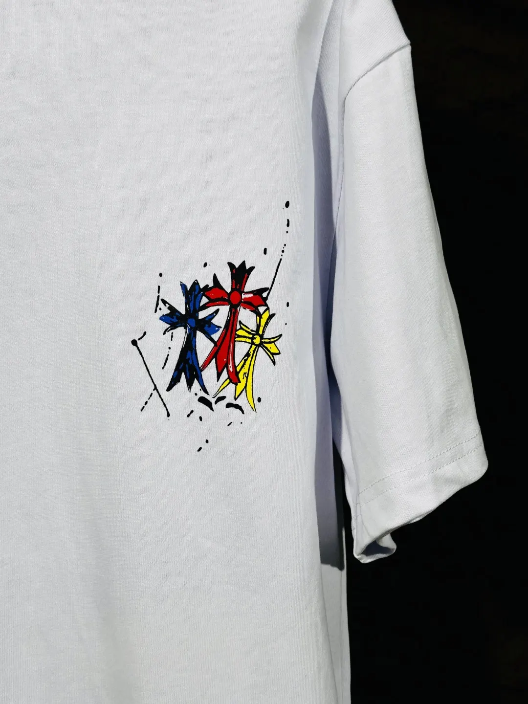 Triple Cross Graphic Print T-Shirt D4515402 — view 3