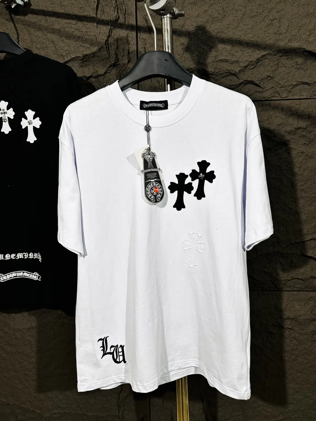 Cross Patch Embroidered Cotton T-Shirt D6015341 — view 2