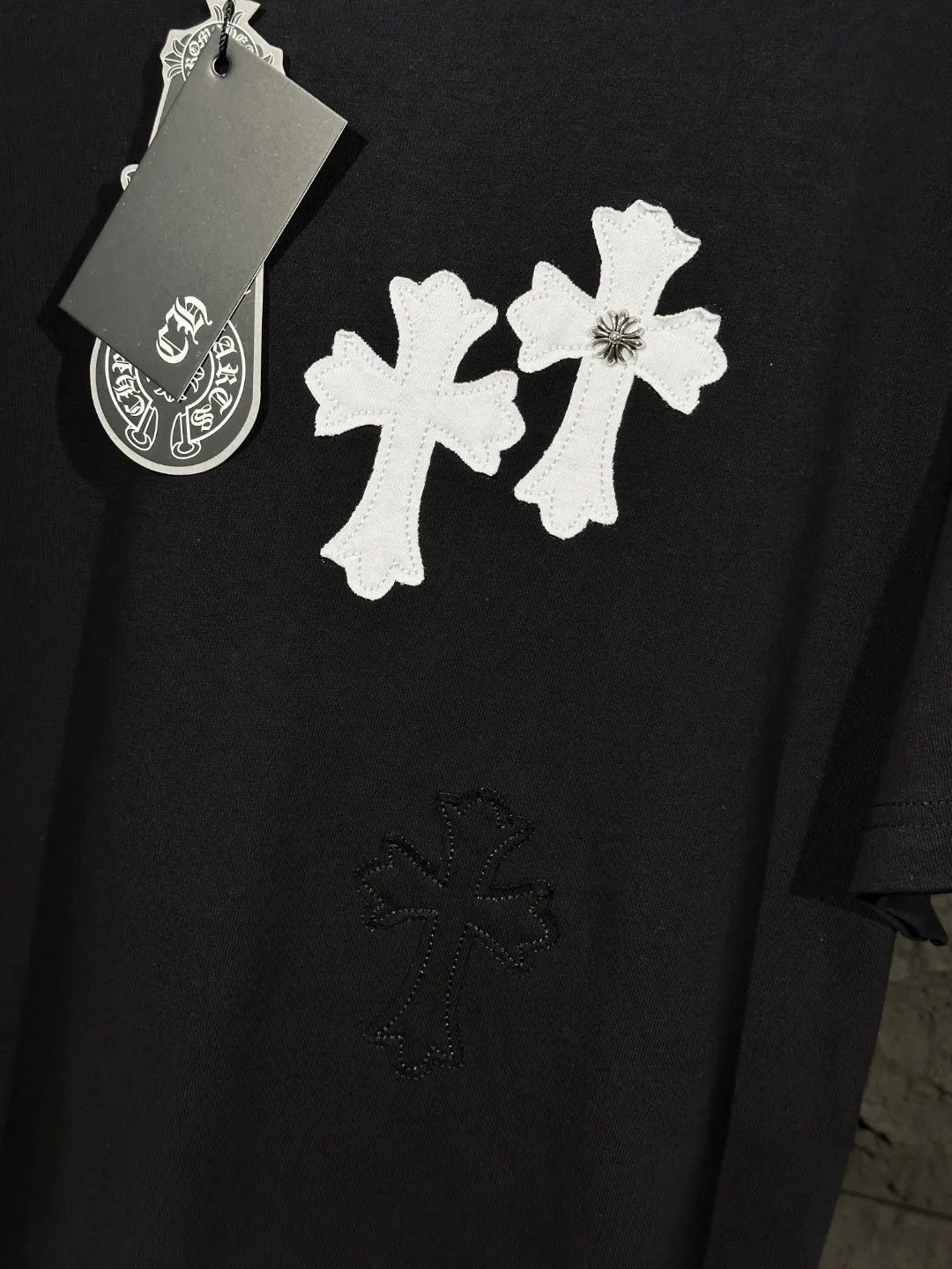 Cross Patch Embroidered Cotton T-Shirt D6015341 — view 13