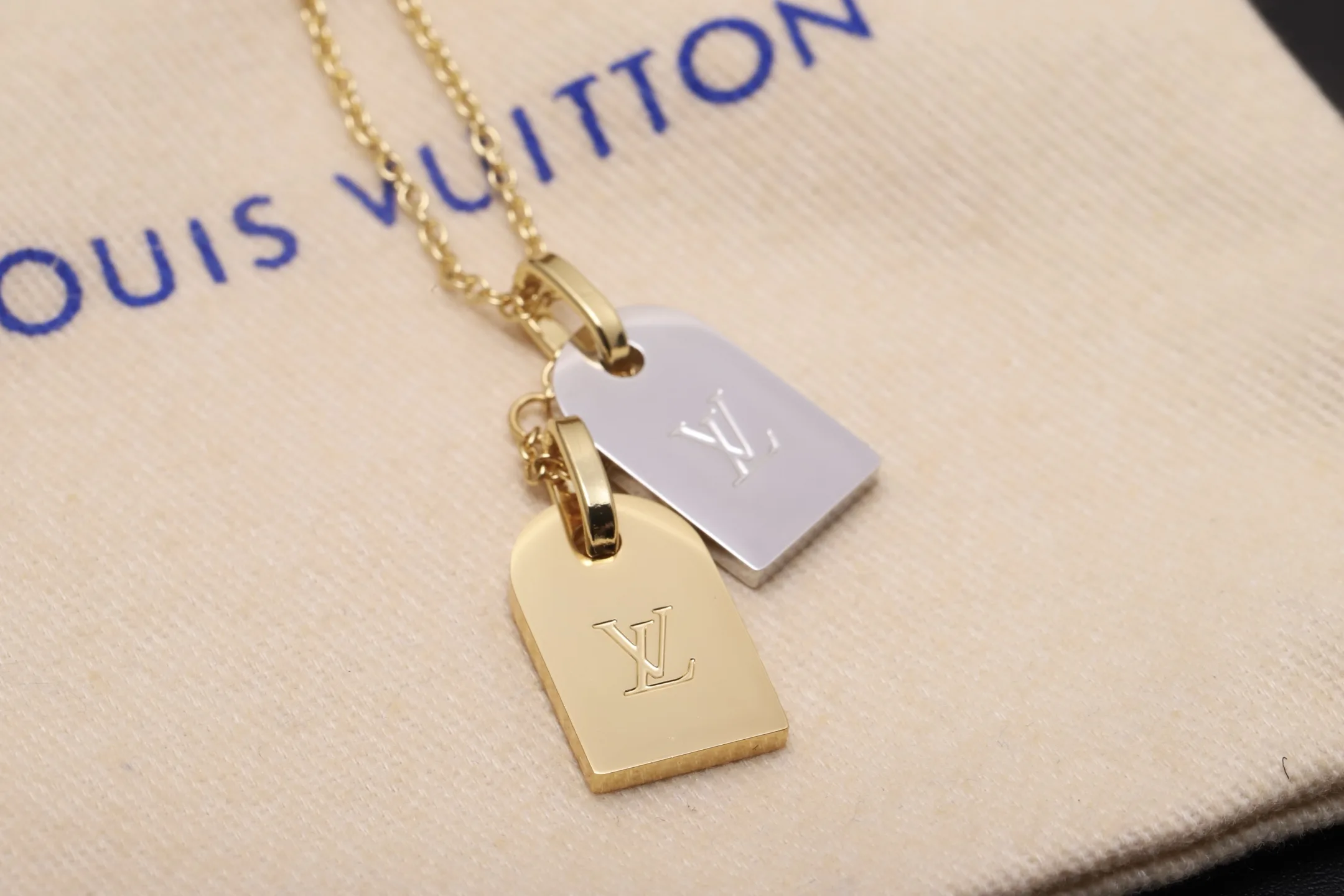 Nanogram Two-Tone Tag Pendant Necklace D11517638 — view 7