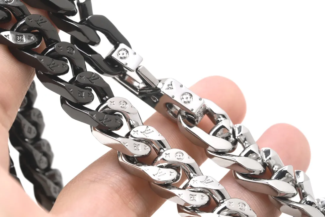 Monogram Chain Links Necklace (Titanium Steel) D17017356 — view 4