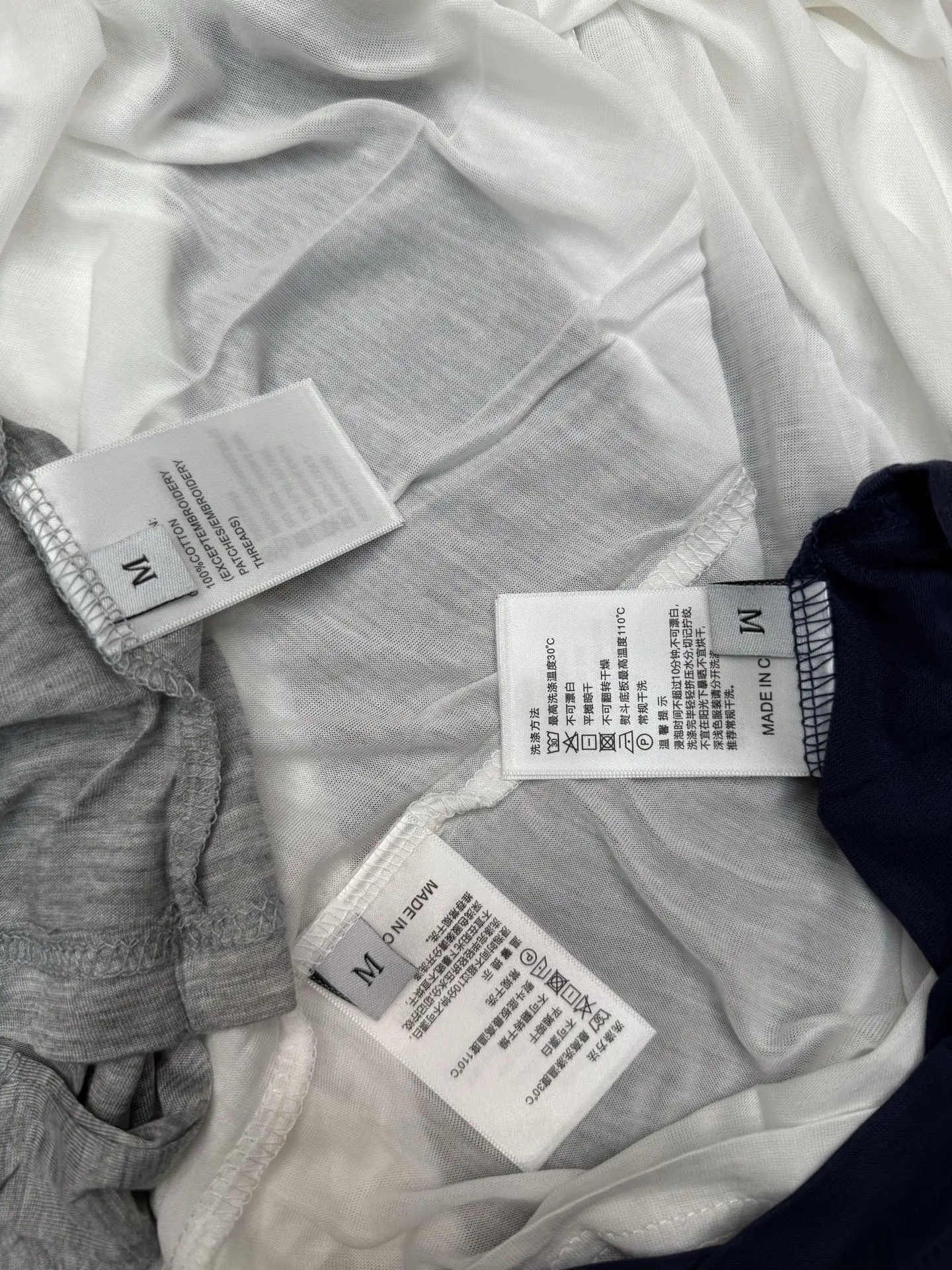 Logo-Patch Long-Sleeve Polo Shirt D6915709 — view 4