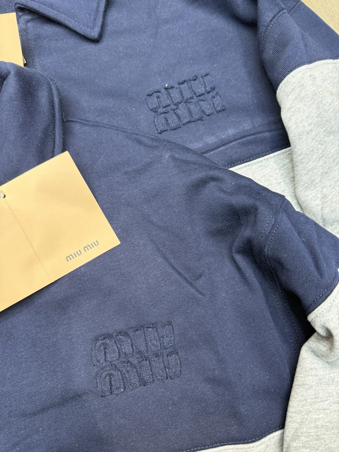 Logo-Embroidered Half-Zip Sweatshirt D11915645 — view 4