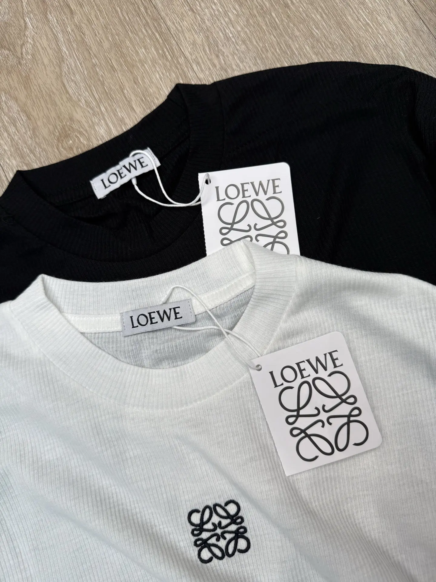 Anagram Embroidered Tencel-Cashmere Long-Sleeve T-Shirt D5915639 — view 4