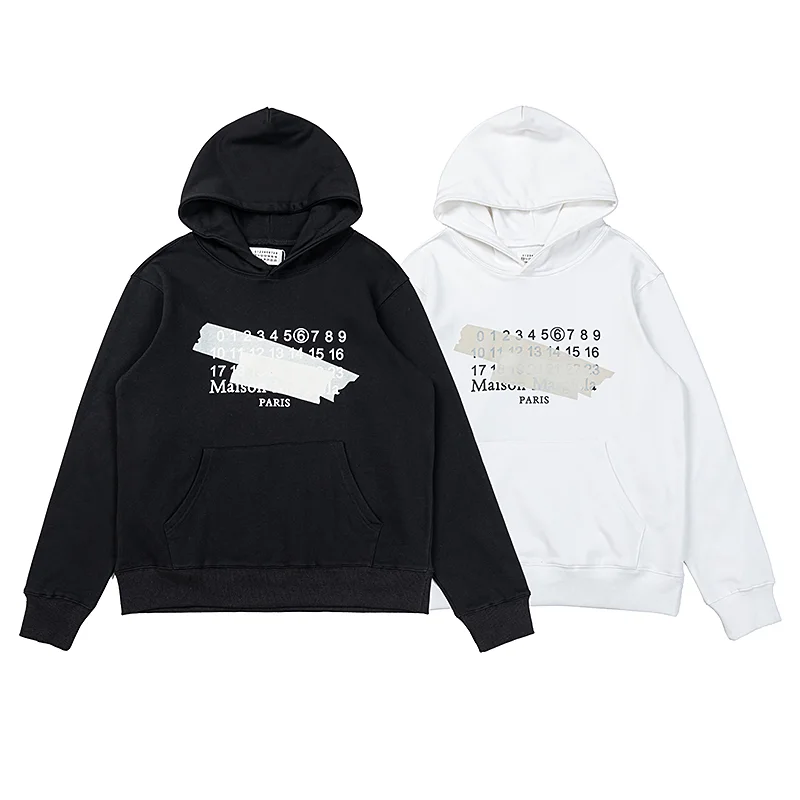 Tape Logo Graphic Hoodie D9015565
