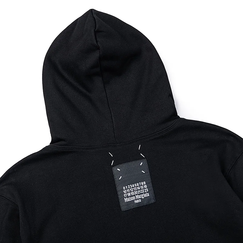 Tape Logo Graphic Hoodie D9015565 — view 4