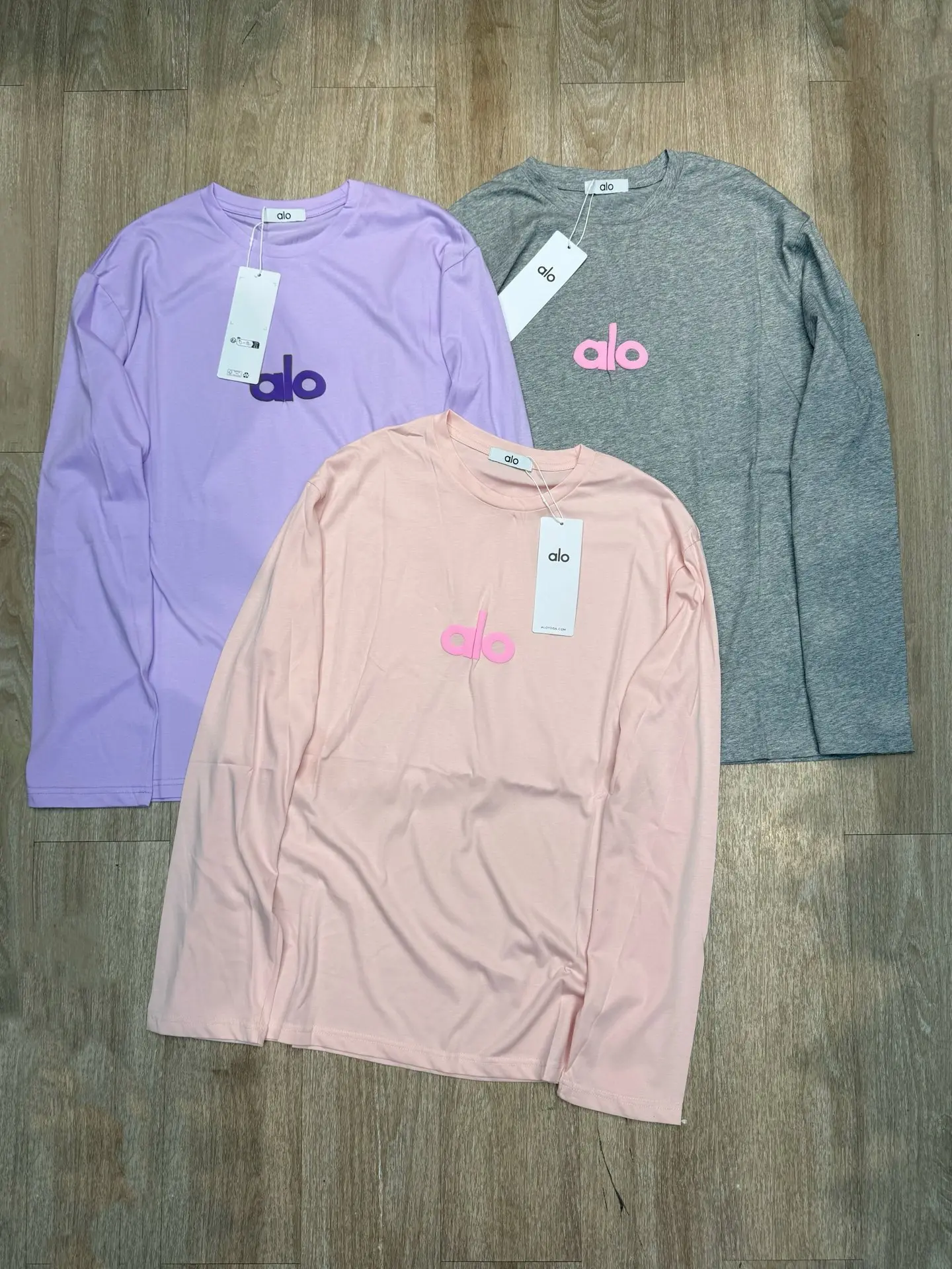 Logo Puff-Print Long-Sleeve T-Shirt D5915637