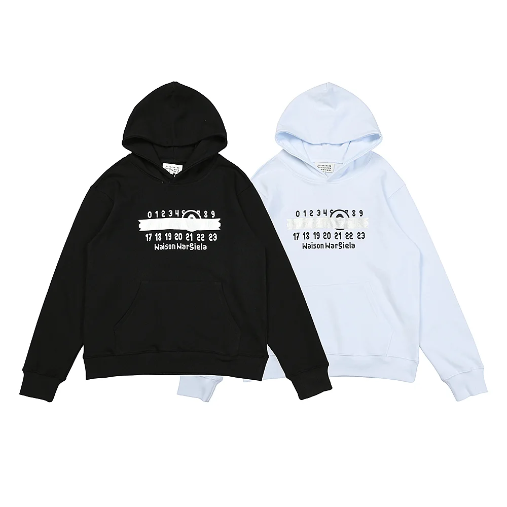 Logo Tape Graphic Hoodie D9015560
