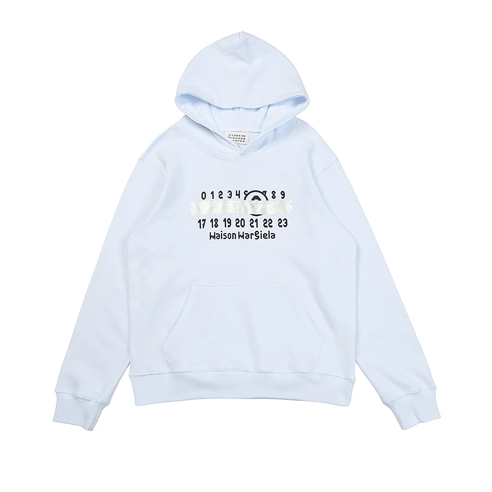 Logo Tape Graphic Hoodie D9015560 — view 2