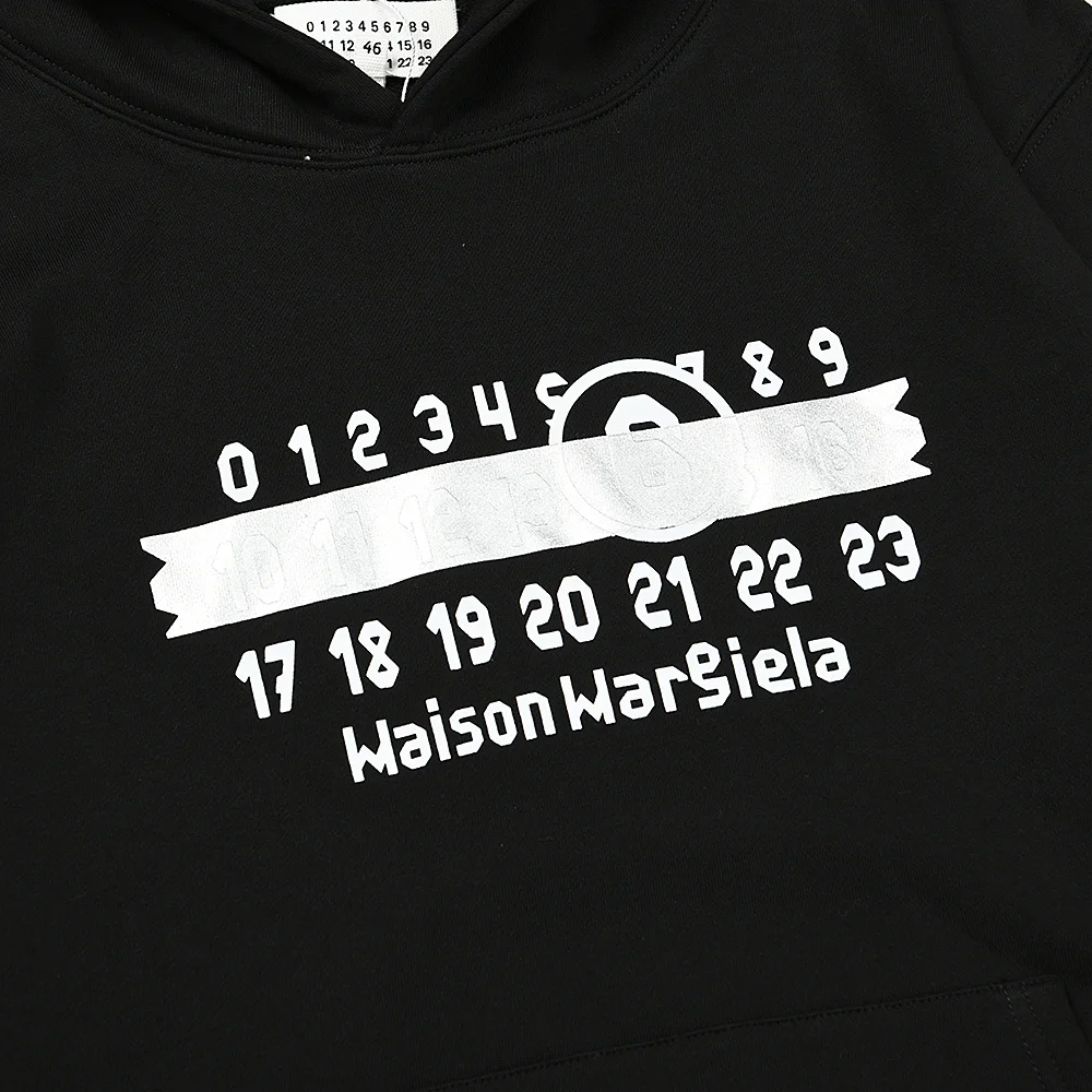 Logo Tape Graphic Hoodie D9015560 — view 8