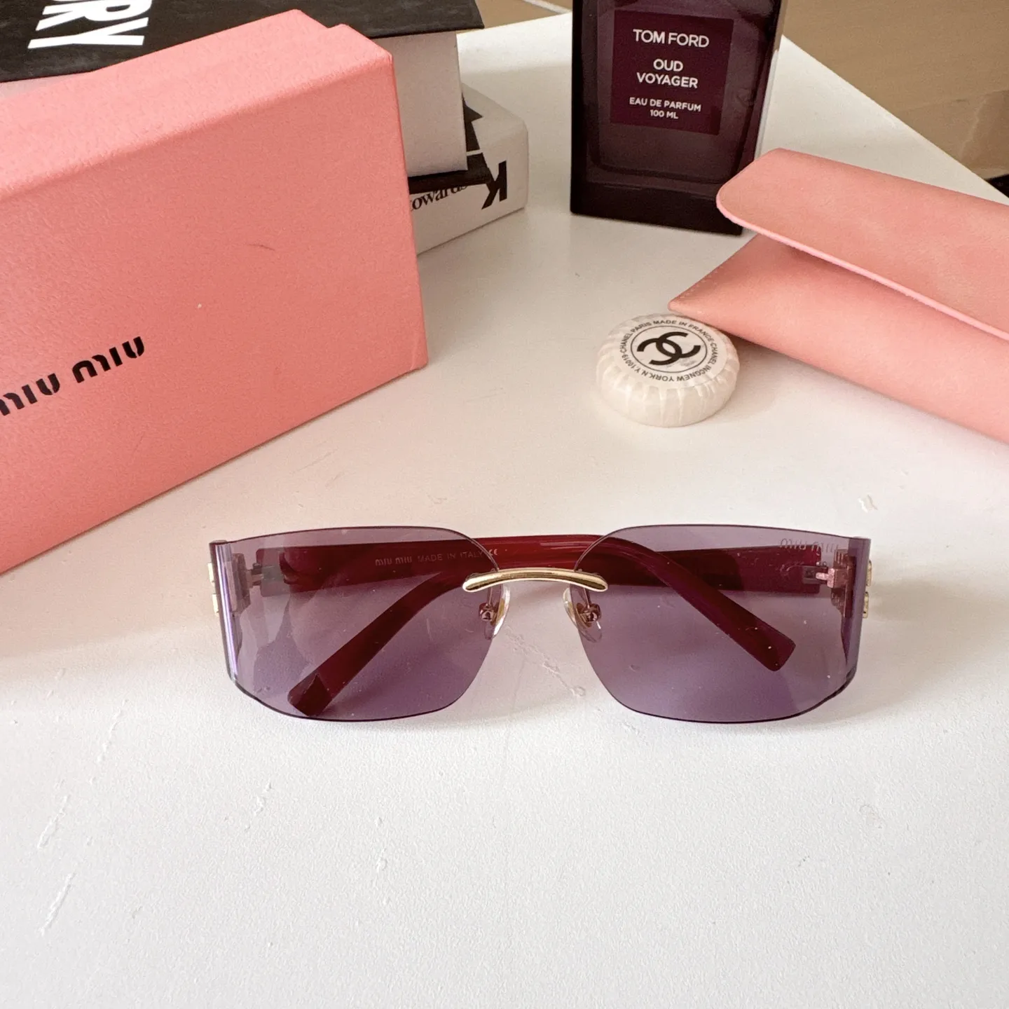 MU111AV Cat-Eye Sunglasses D20018533