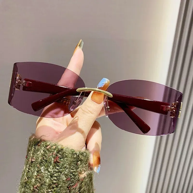 MU111AV Cat-Eye Sunglasses D20018533 — view 5
