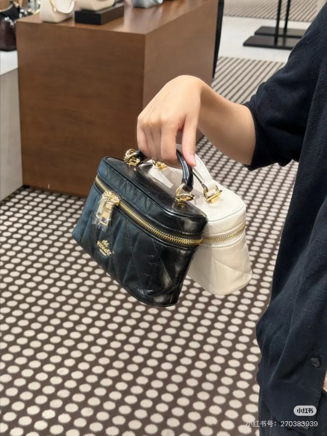 Coach Quilted Box Bag D27516132