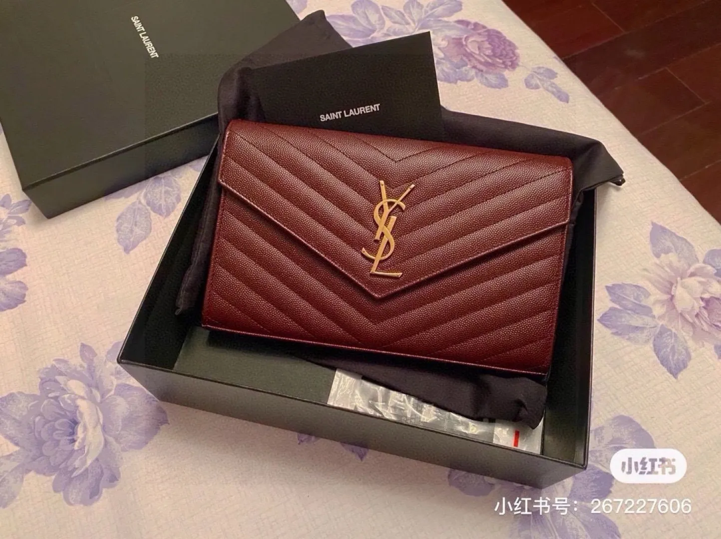 Saint Laurent WOC Quilted Caviar Leather Shoulder Bag D30016134 — view 7