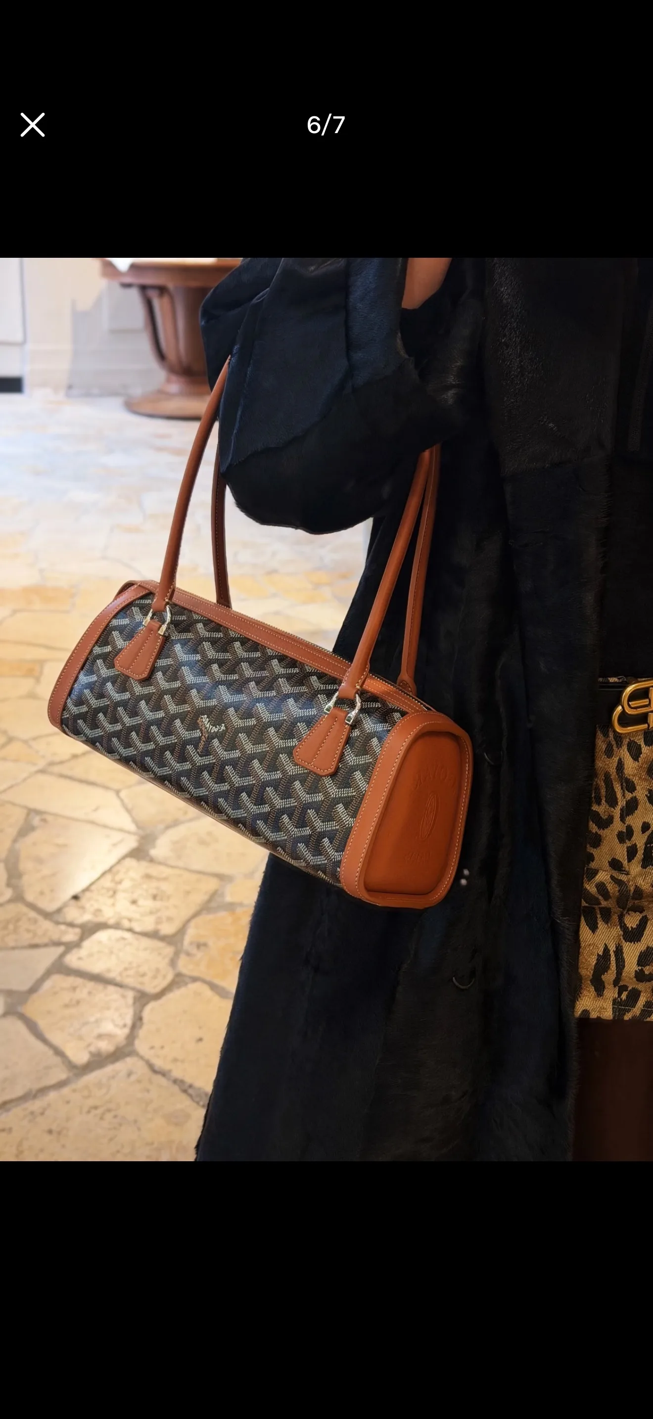 Goyard Baguette Shoulder Bag D33016136 — view 3