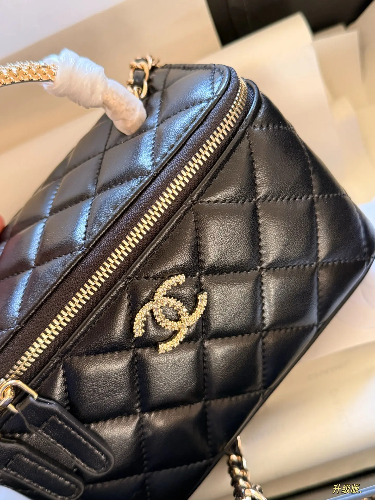 No.12657300 Chanel Box Bag Logo D30016143 — view 5