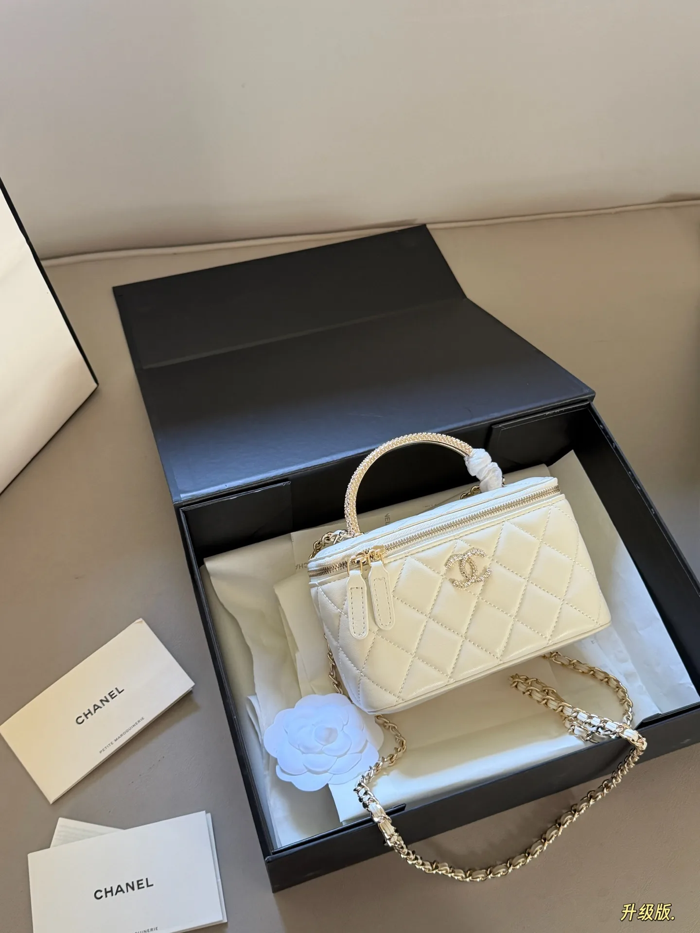 Chanel Quilted Vanity Case with Crystal Handle D30016144 — view 2