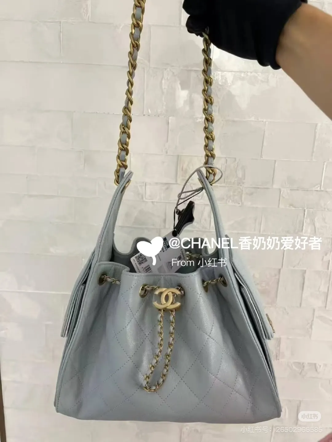 Chanel 25 Hobo Bucket Bag D38016155 — view 8