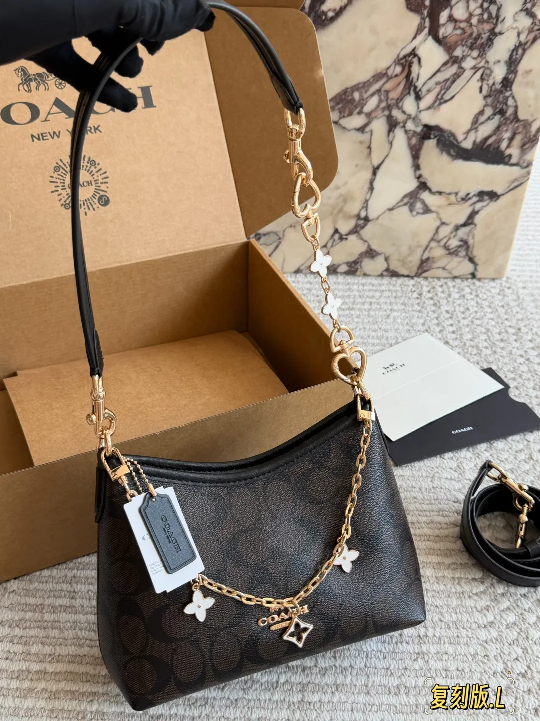 Coach Mini Hobo Bag D27516158 — view 2