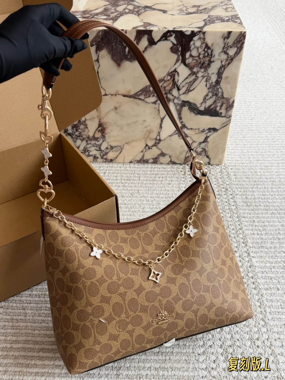 Coach Laurel Hobo Shoulder Bag D30016495 — view 6