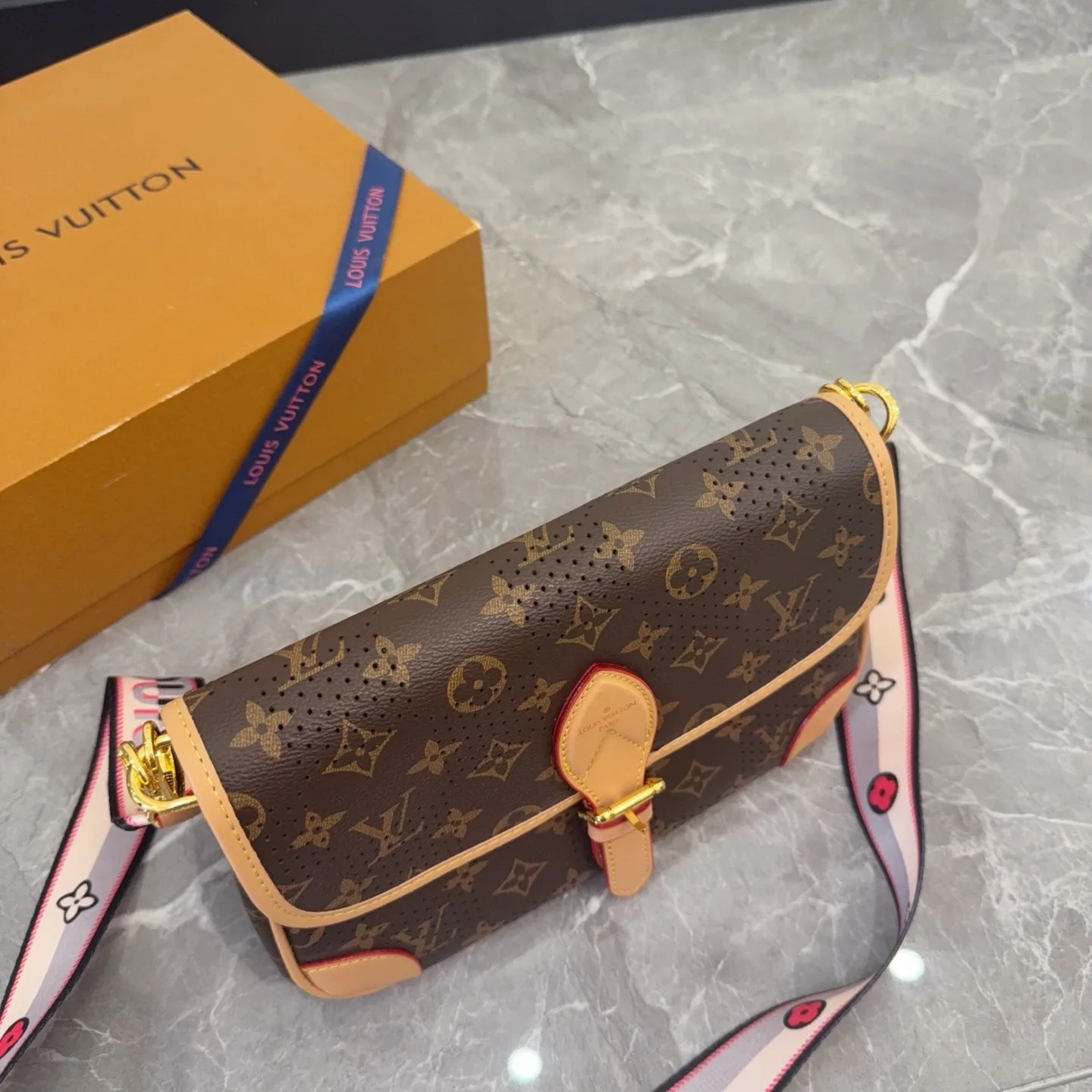 Louis Vuitton Diane Monogram Perforated Shoulder Bag D27516165 — view 5