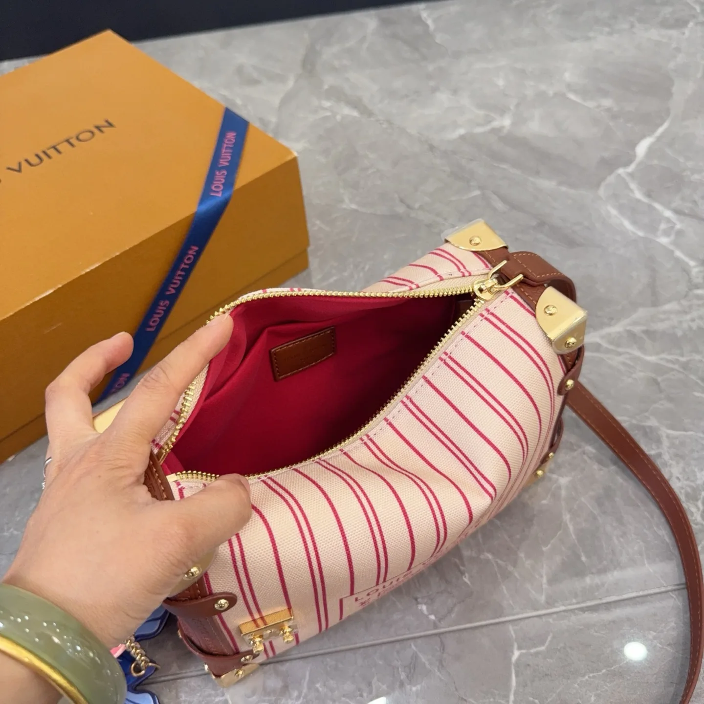Louis Vuitton Trunk Soft Box Bag D30016492 — view 8