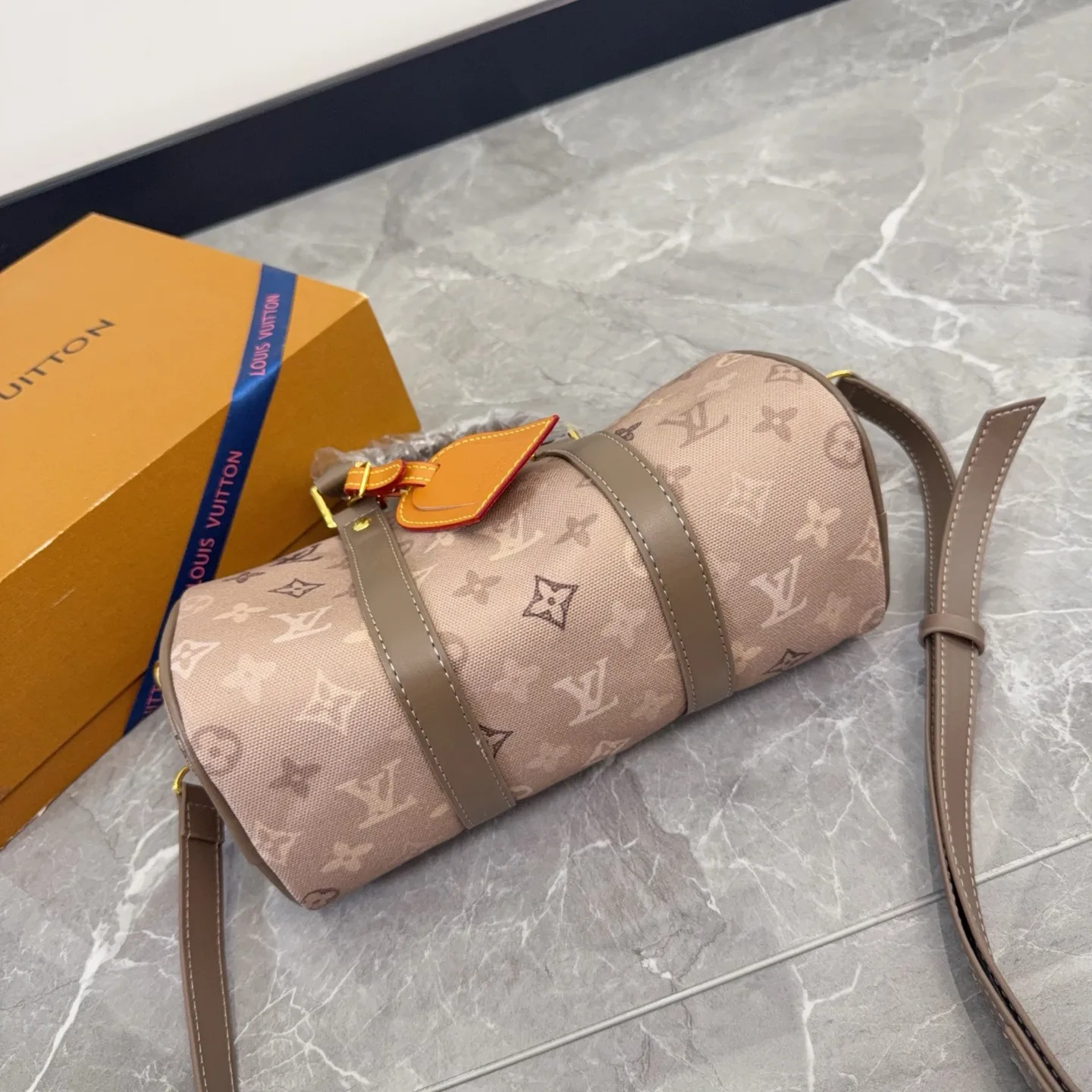 Louis Vuitton Keepall Bandoulière 25 Bag D25516168 — view 6