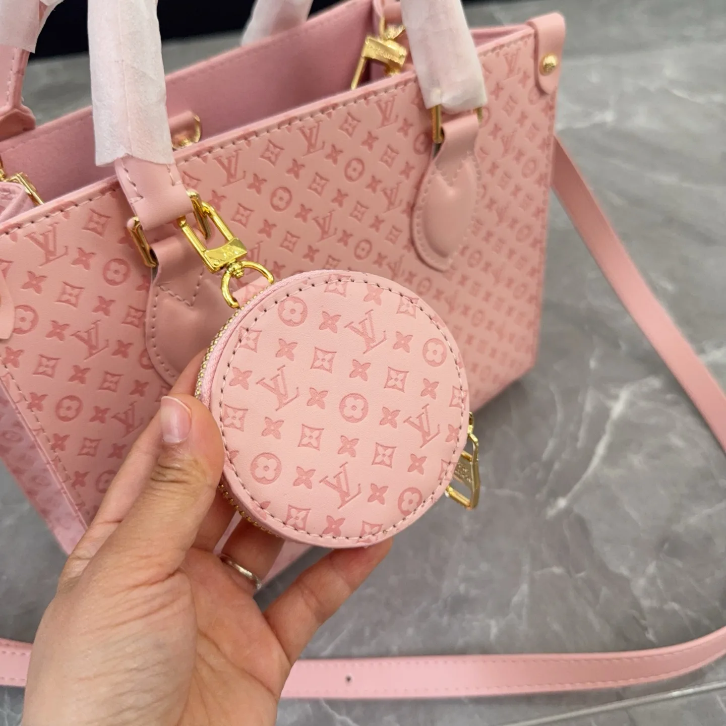 LV OnTheGo Embossed Pink Tote Bag D27516170 — view 9