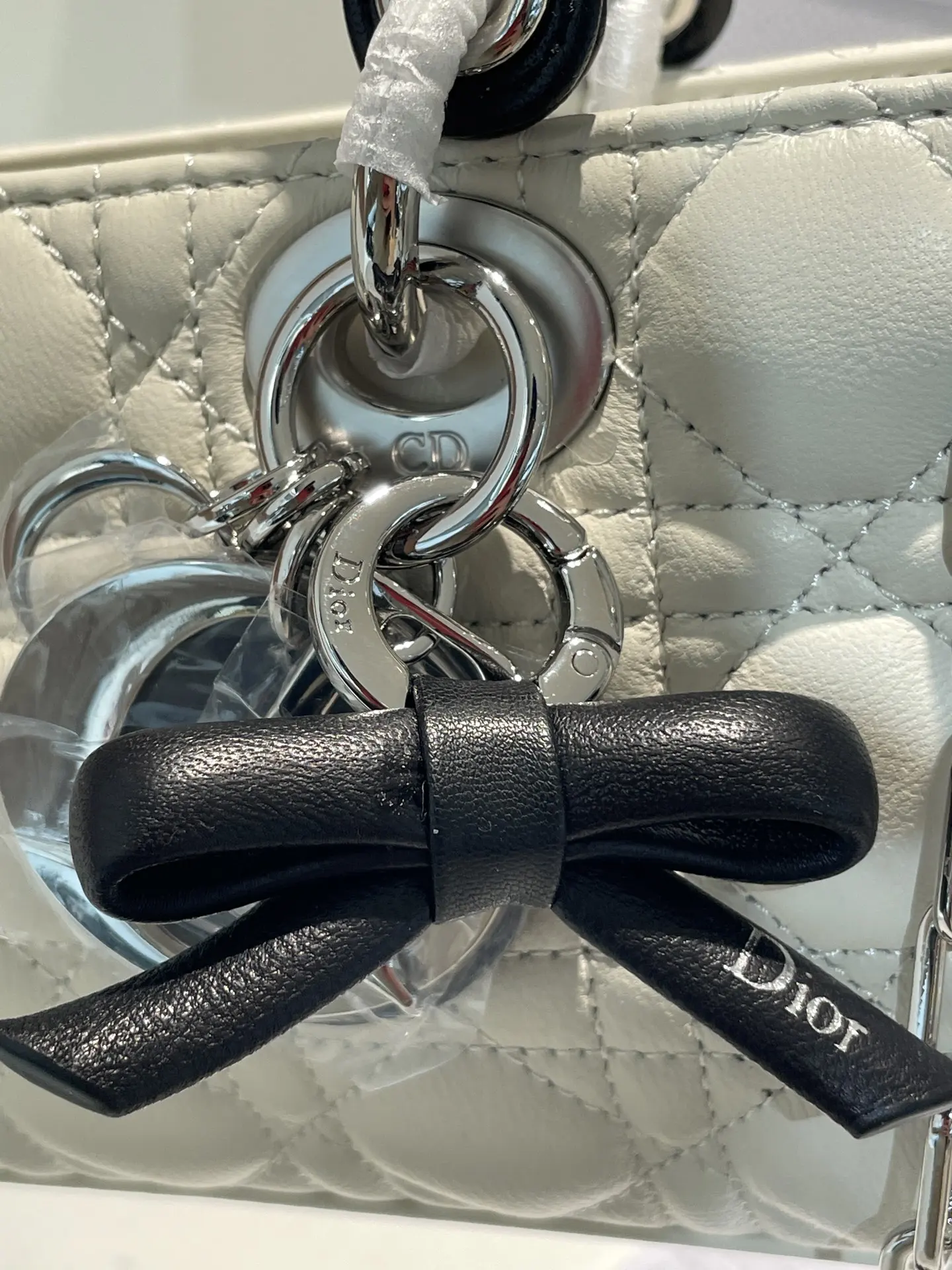 Dior D-Joy Quilted Lady Bag D55016189 — view 5