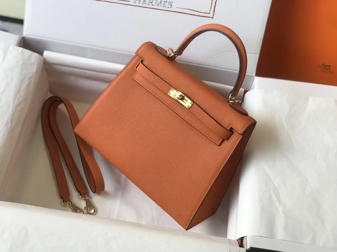 Hermès Kelly Epsom Sunset Orange 25cm D59016193 — view 3