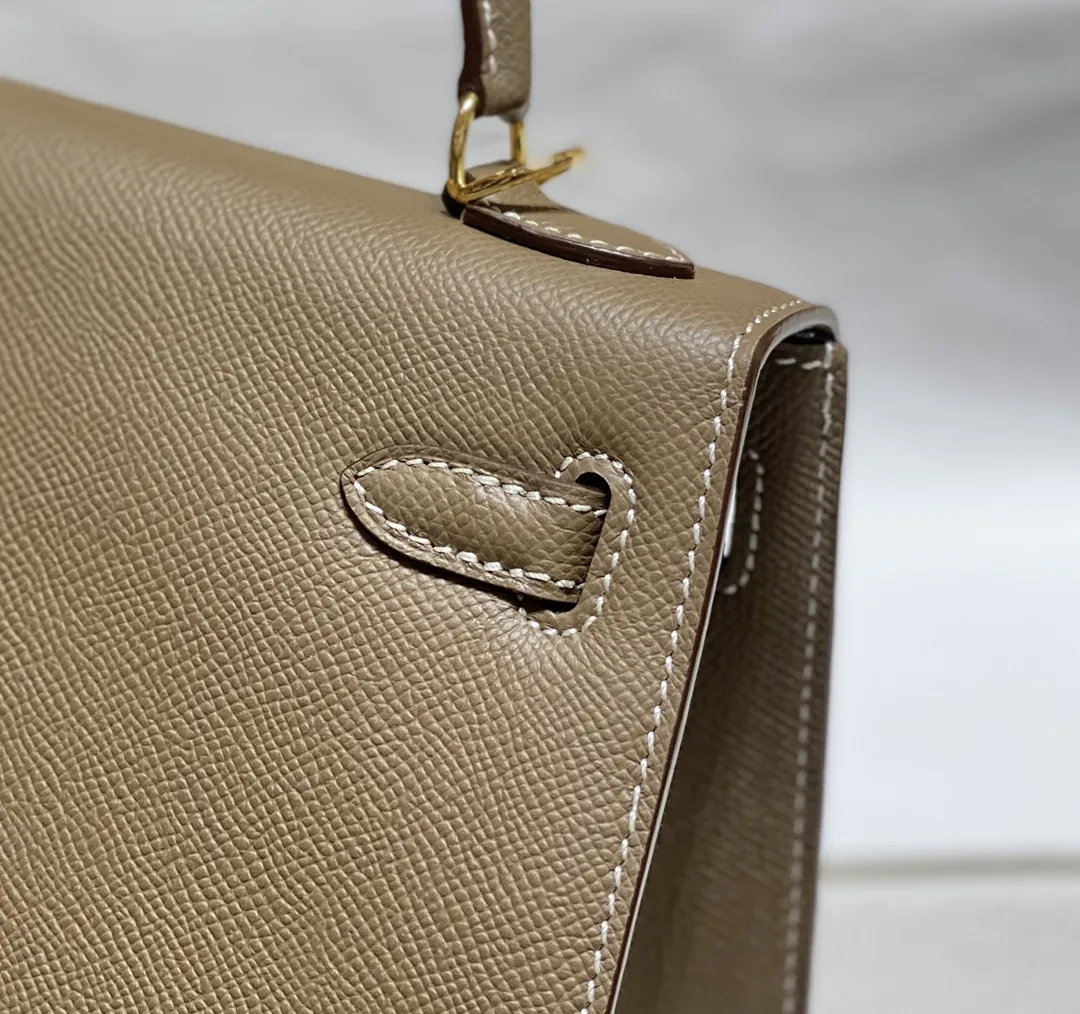 Hermès Kelly Epsom Leather Top-Handle Bag D59016195 — view 6