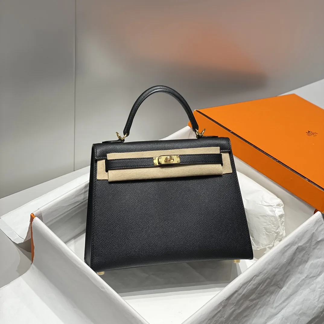 Hermès Kelly Epsom Leather Top-Handle Bag D59016197