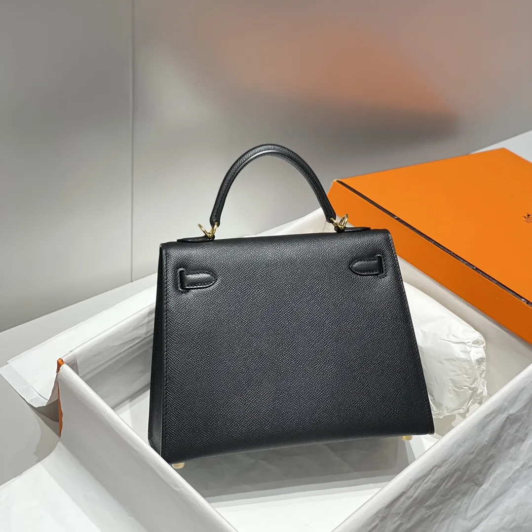 Hermès Kelly Epsom Leather Top-Handle Bag D59016197 — view 2