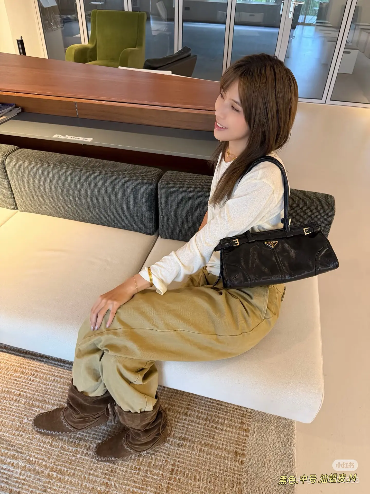 Prada Oiled Leather Shoulder Bag D43016205 — view 7