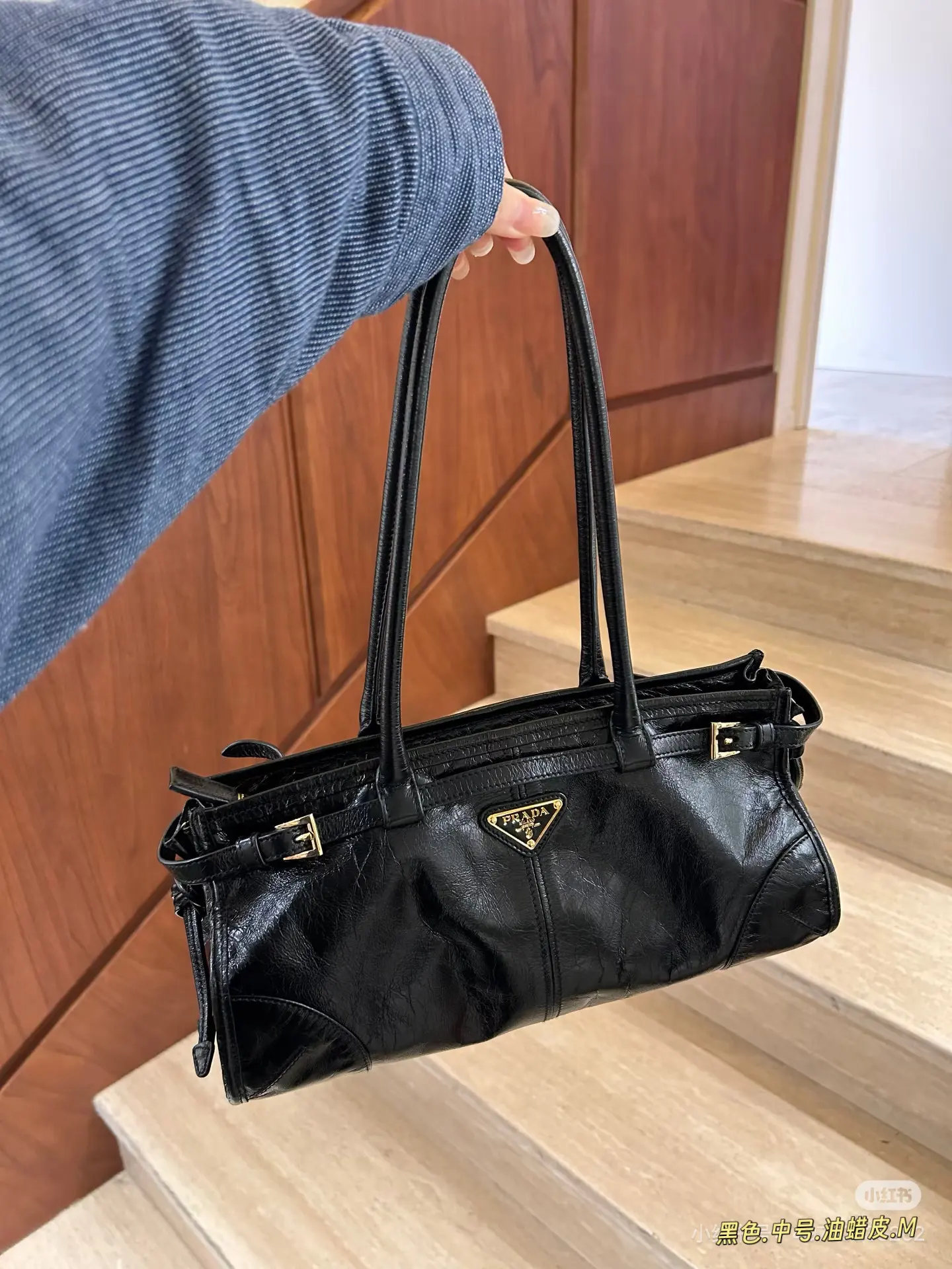 Prada Oiled Leather Shoulder Bag D43016205 — view 8