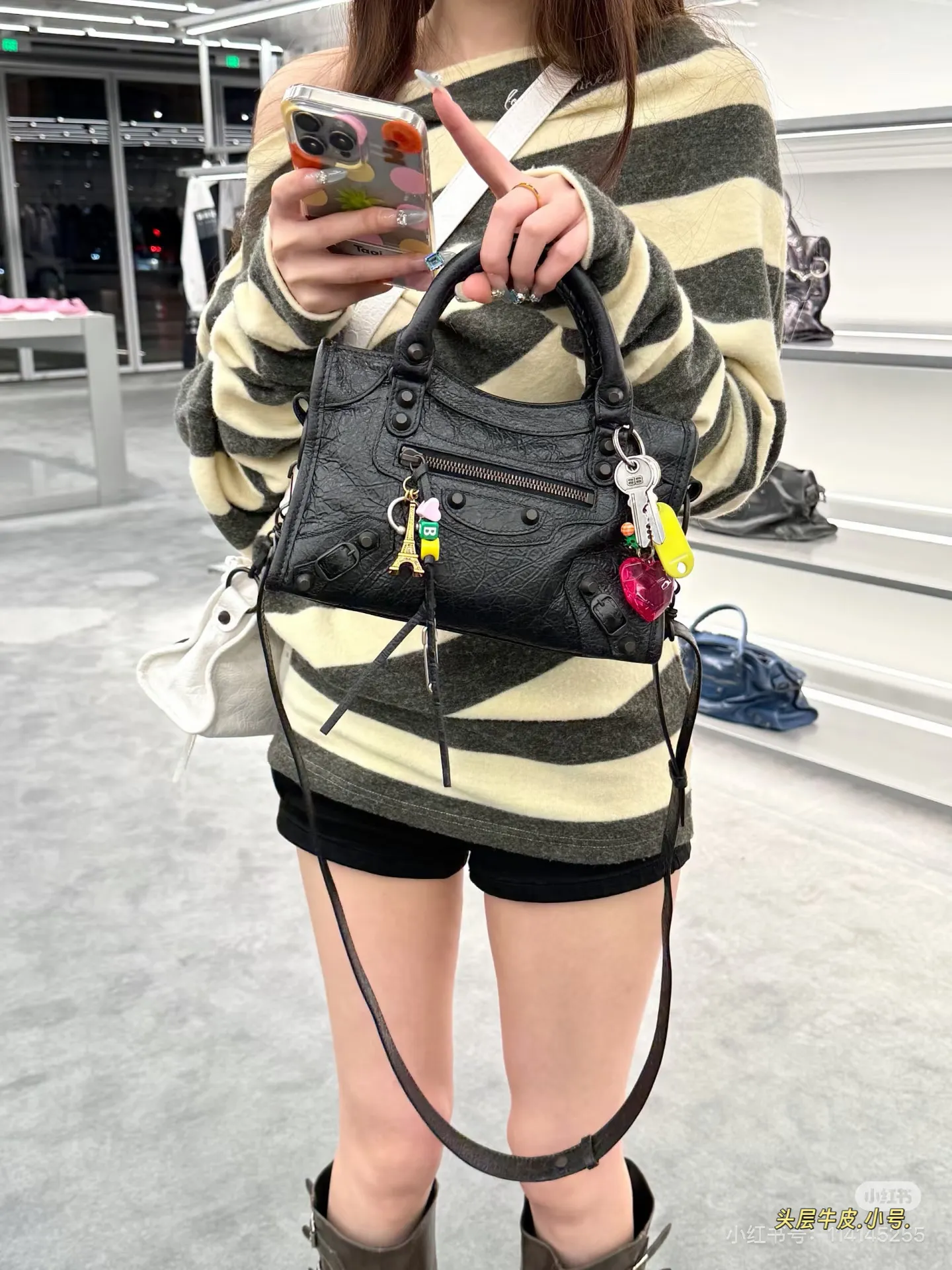 Balenciaga Le City Mini Leather Bag D46016213 — view 3