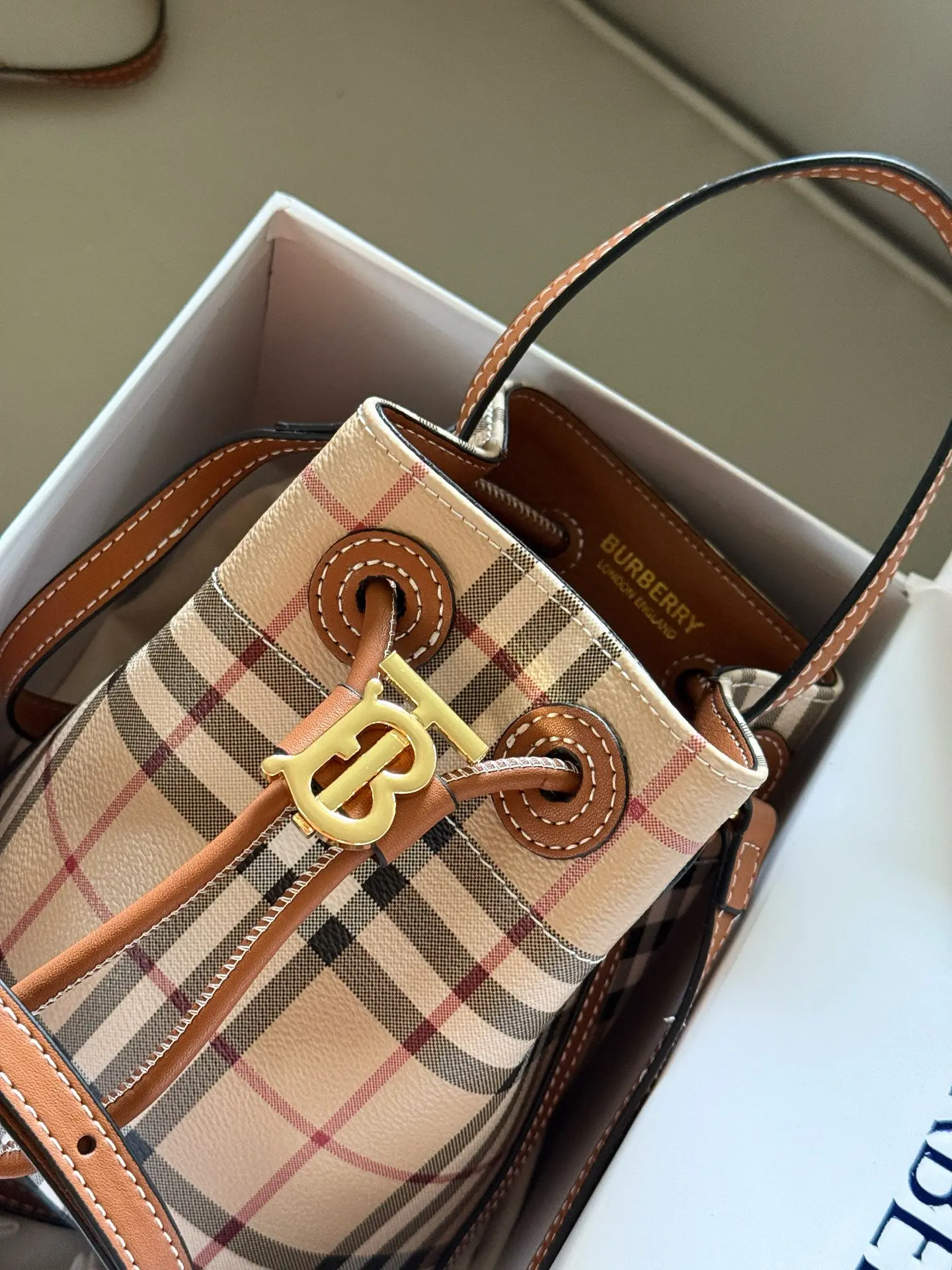 Burberry Check Drawstring Bucket Bag D28016489 — view 2