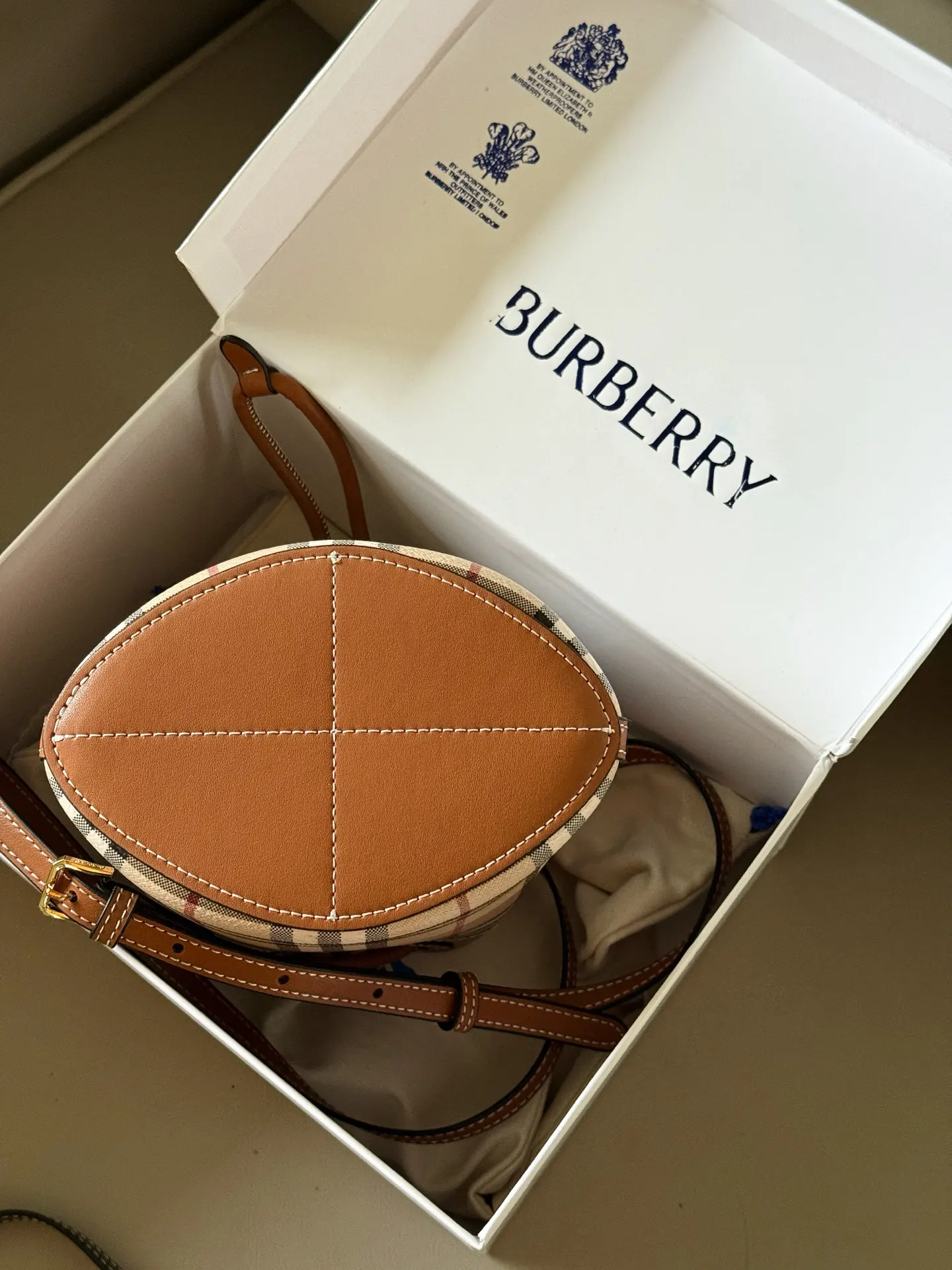 Burberry Check Drawstring Bucket Bag D28016489 — view 7