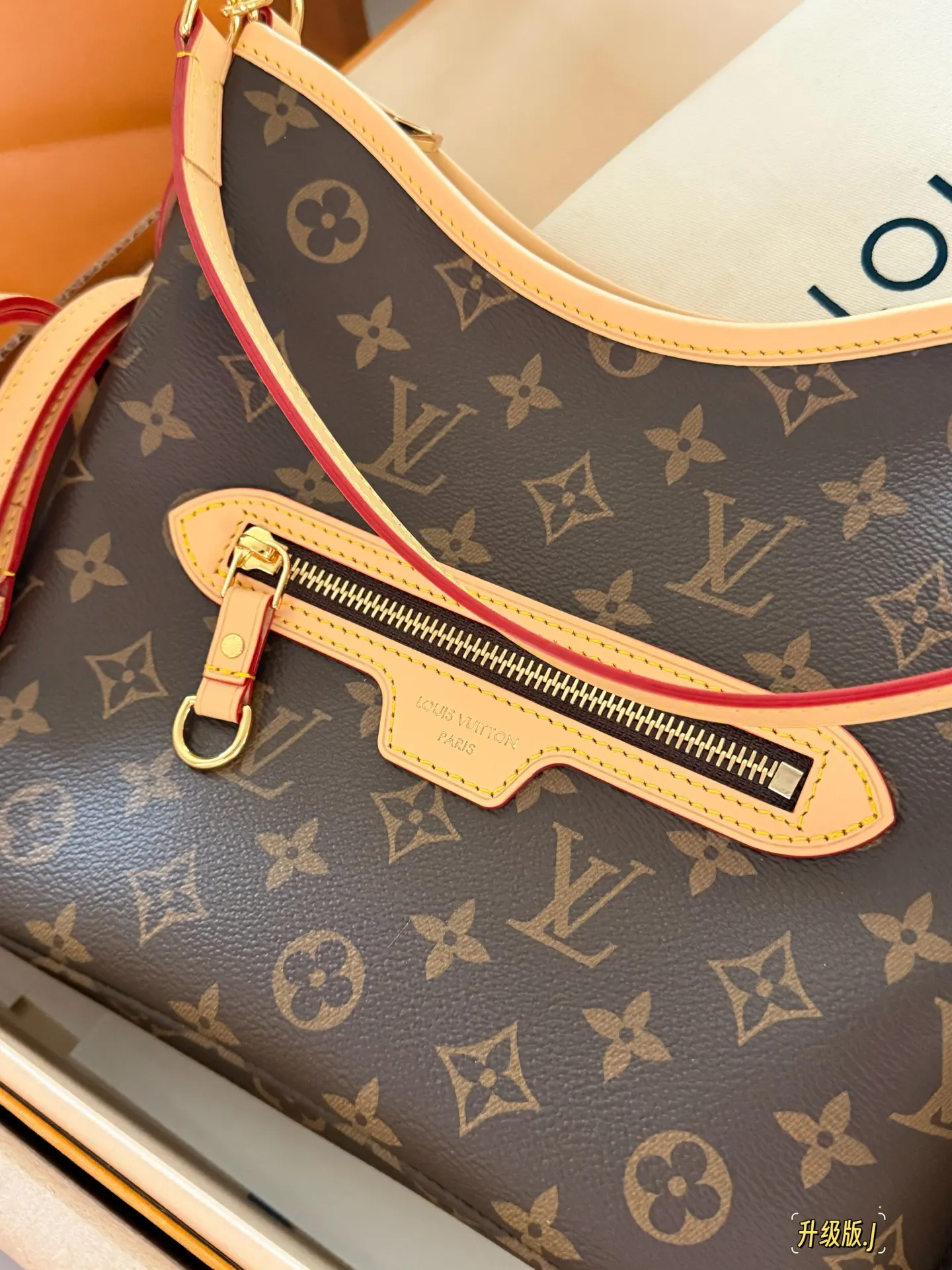 Louis Vuitton Monogram Lineup BB Shoulder Bag D35516220 — view 3