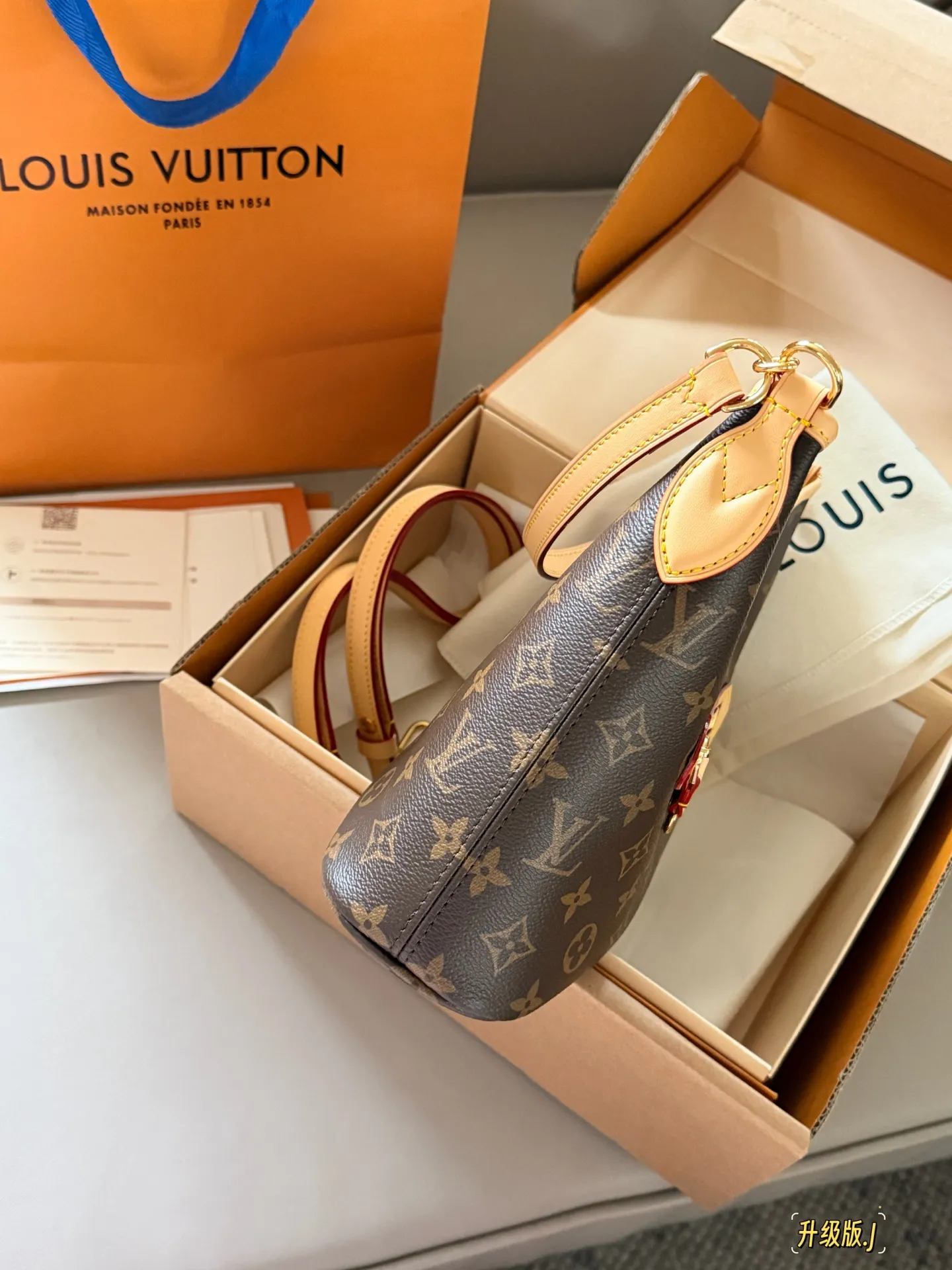 Louis Vuitton Monogram Lineup BB Shoulder Bag D35516220 — view 8