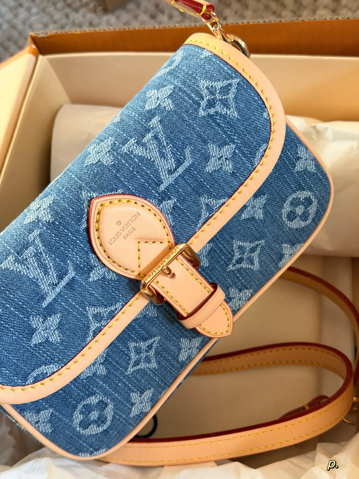 Louis Vuitton Diane Nano Denim Baguette Bag D28016221 — view 3
