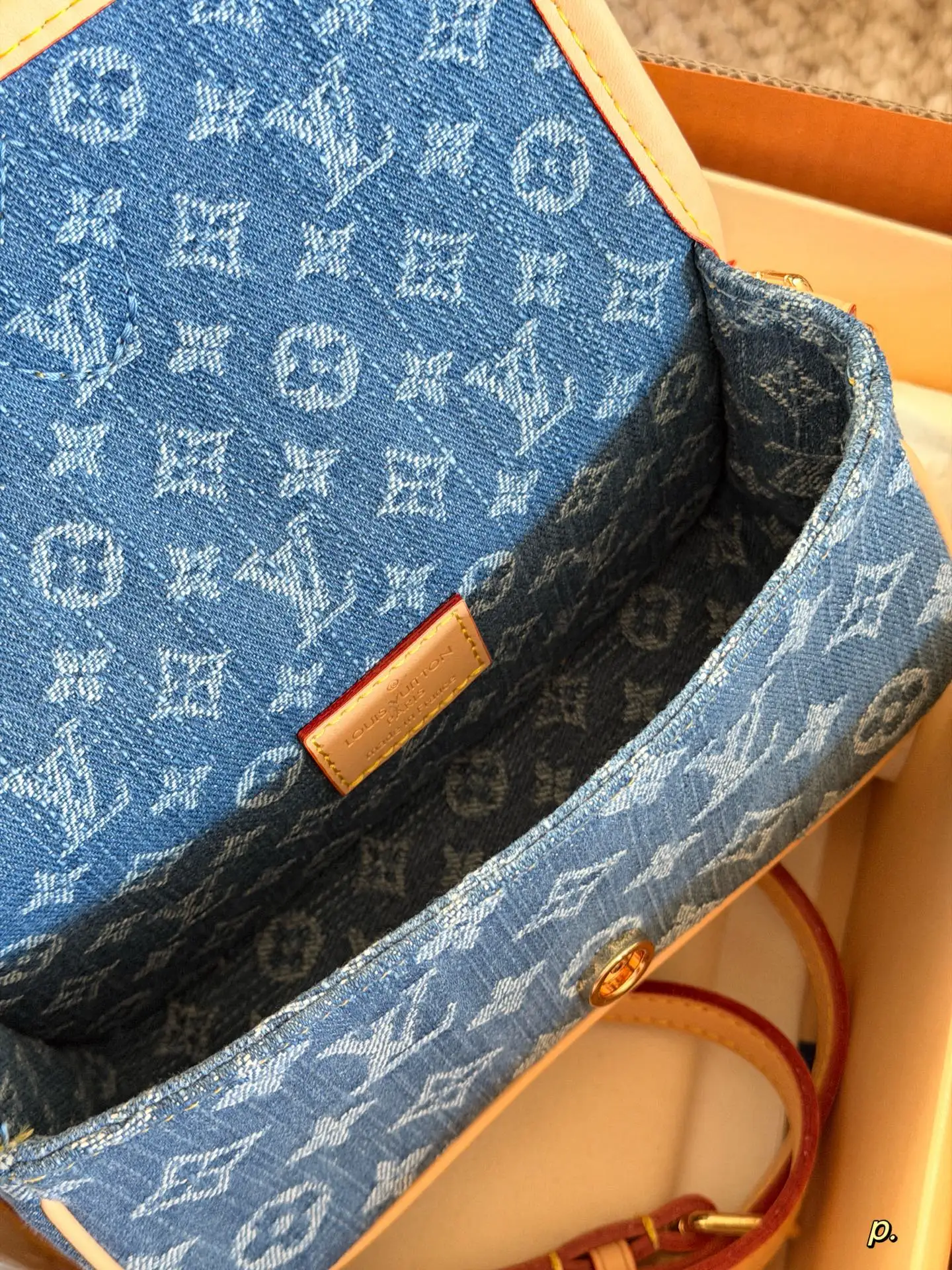 Louis Vuitton Diane Nano Denim Baguette Bag D28016221 — view 7