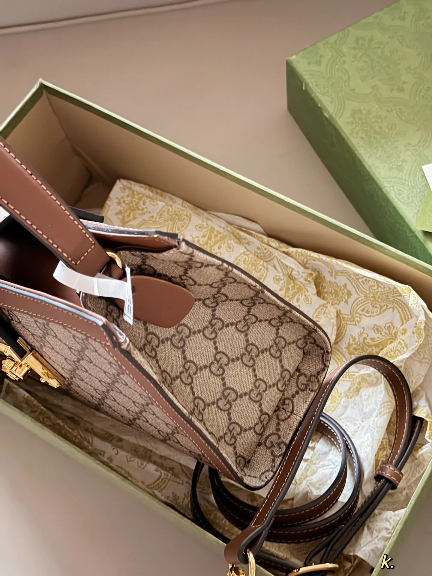 Gucci GG Padlock Top-Handle Tote Bag D34516222 — view 5