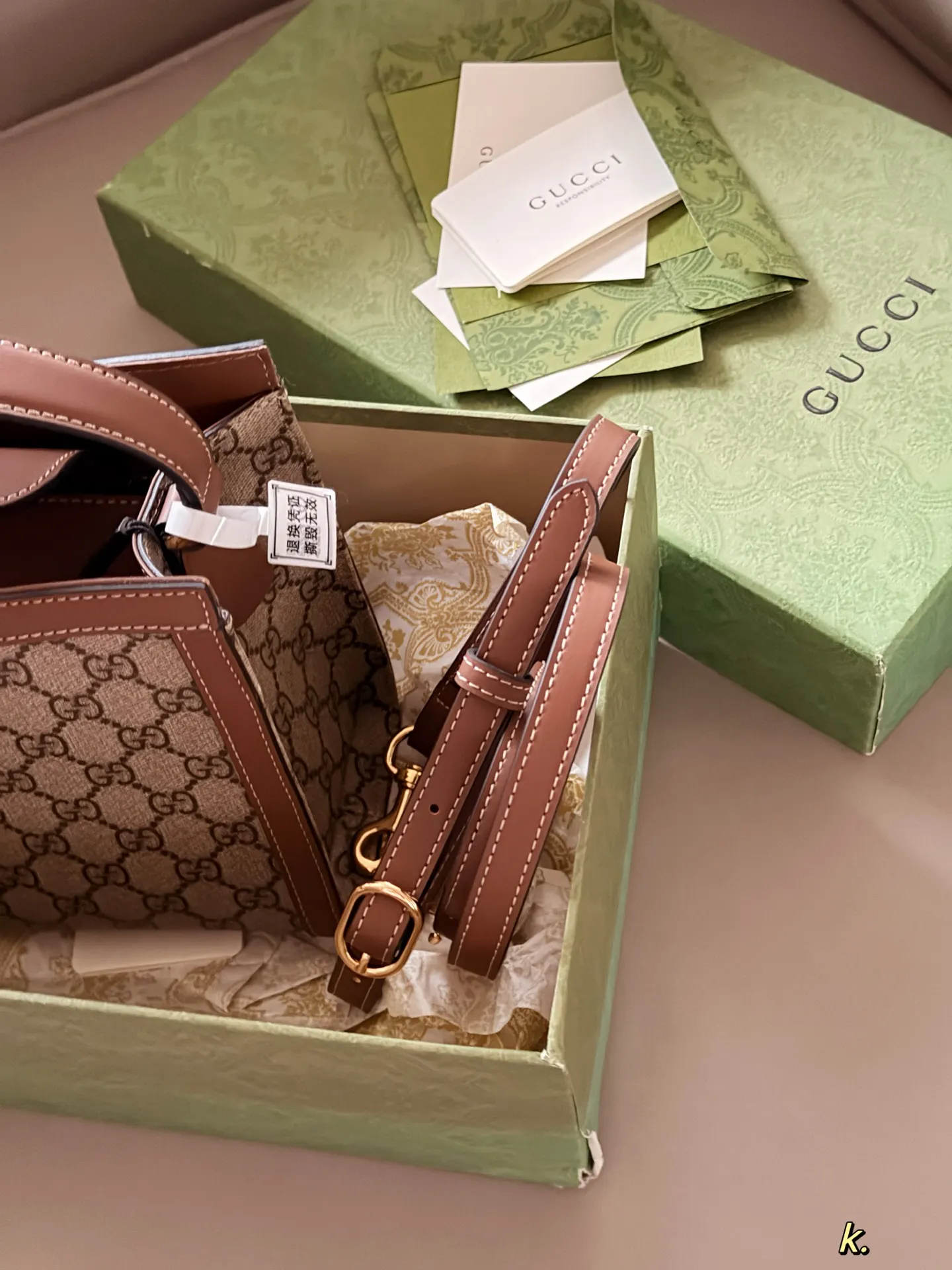 Gucci GG Padlock Top-Handle Tote Bag D34516222 — view 8