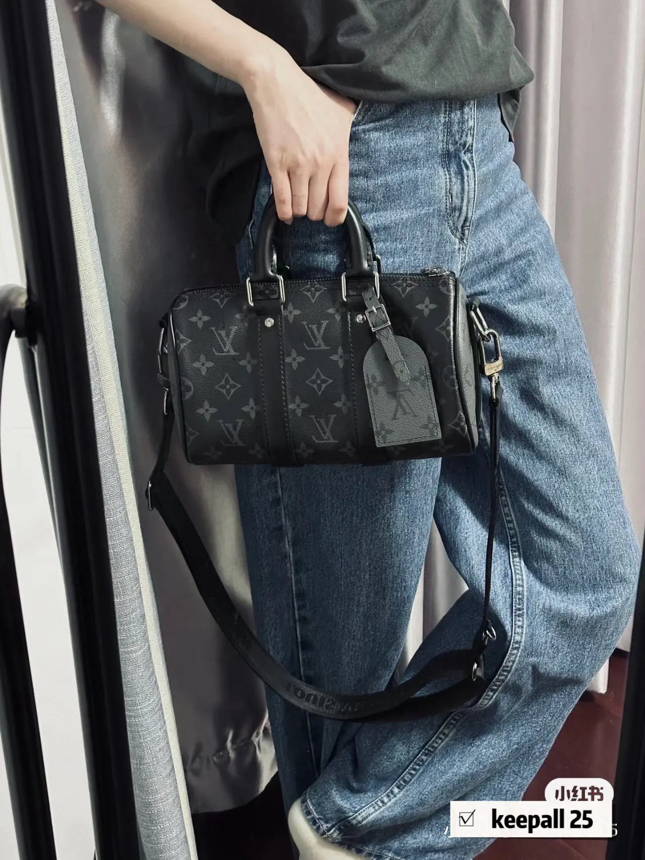 Louis Vuitton Monogram Eclipse Keepall Bandoulière 25 Bag D32016223 — view 2