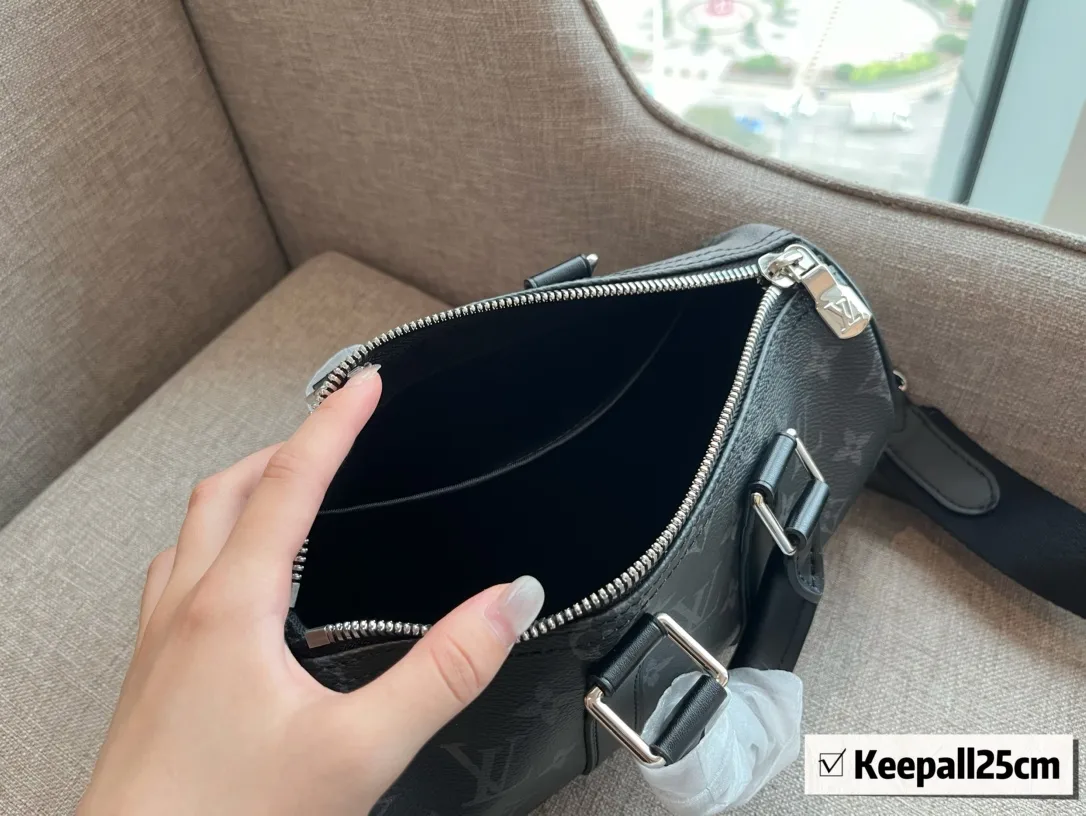 Keepall 25 Monogram Eclipse Crossbody Bag D32016225 — view 9